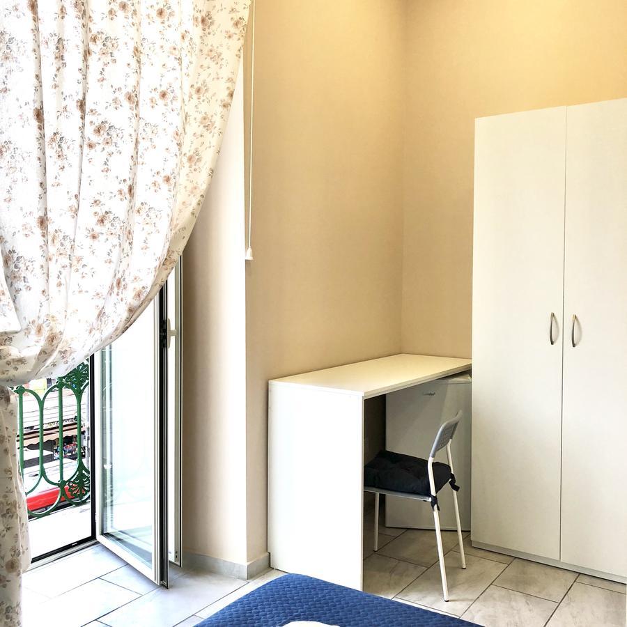 Vesuvius Terminal Bed & Breakfast Naples Luaran gambar